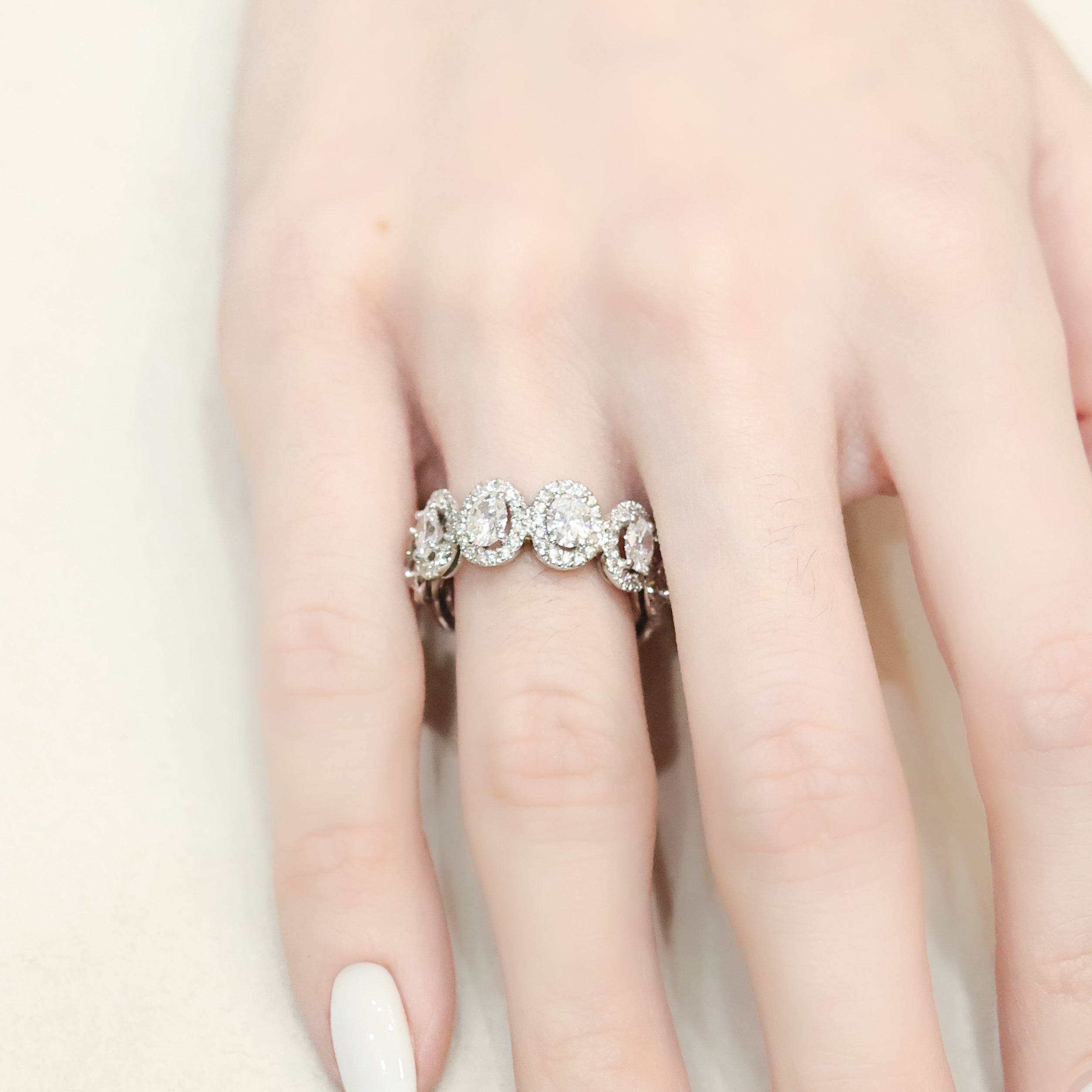 Octavia Ring