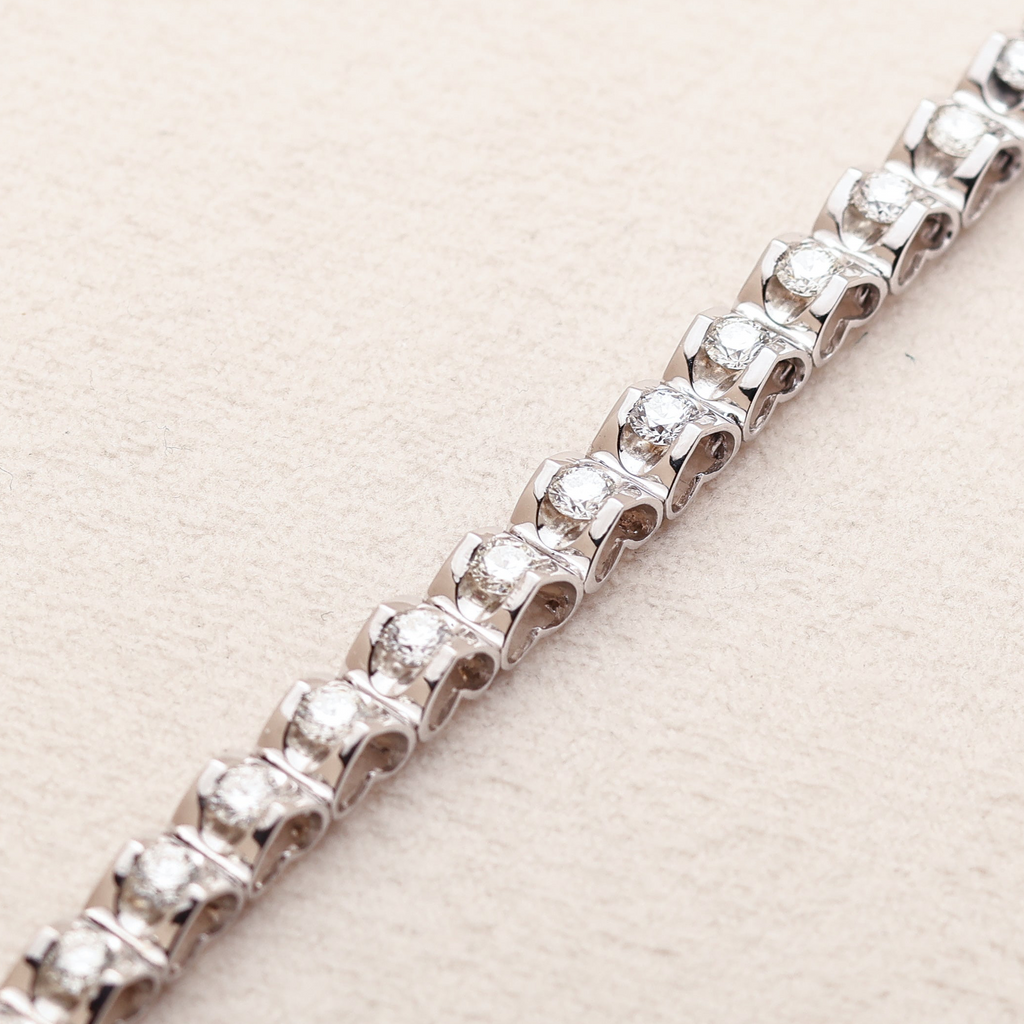 Lorelei Heart Tennis Bracelet