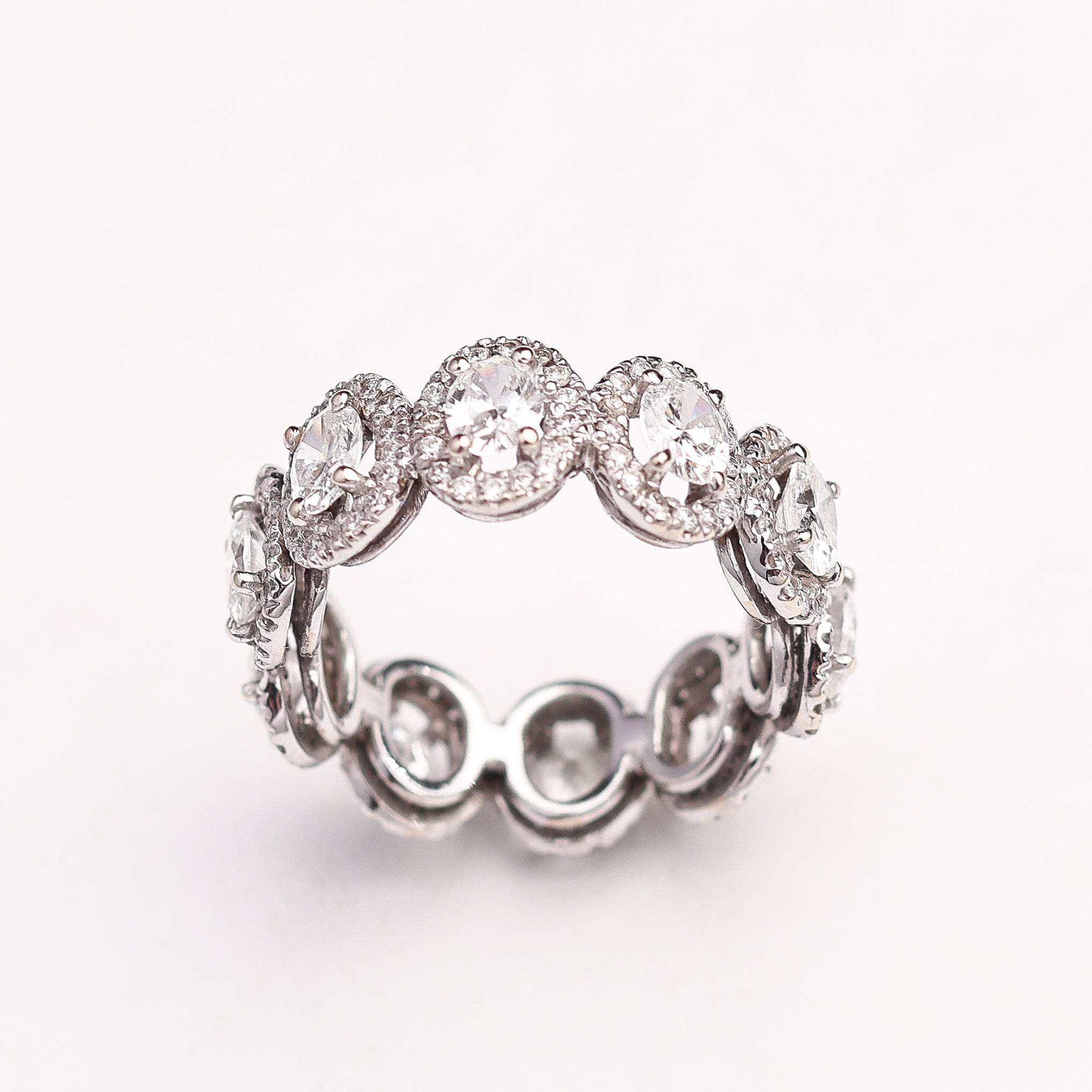 Octavia Ring