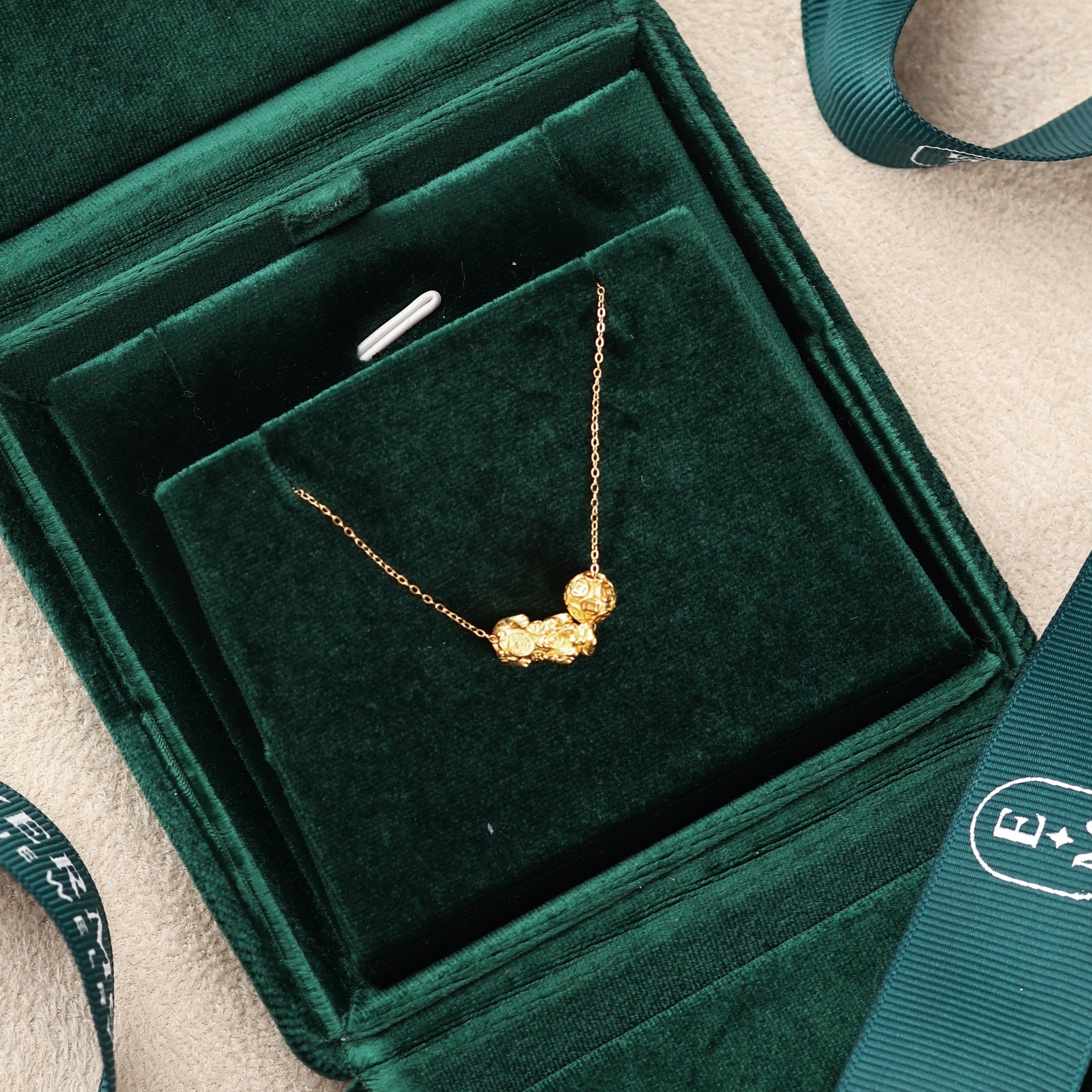 Guardian of Prosperity Necklace