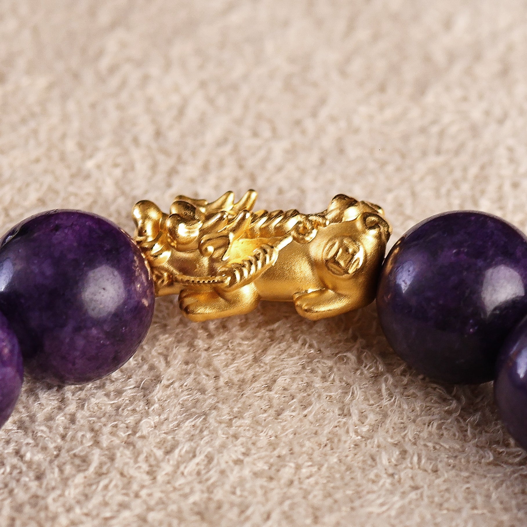 Pi Yao Charm and Purple Amethyst Bracelet