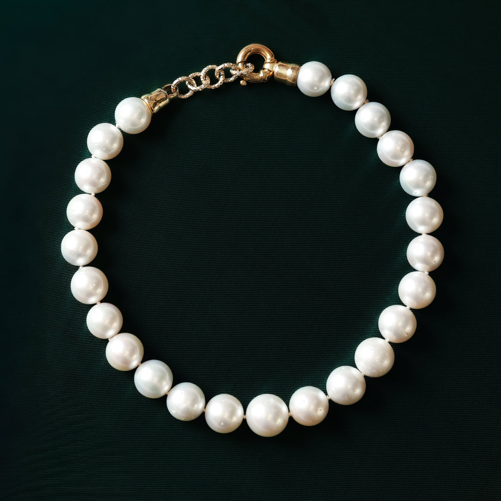 White South Sea Pearl Choker