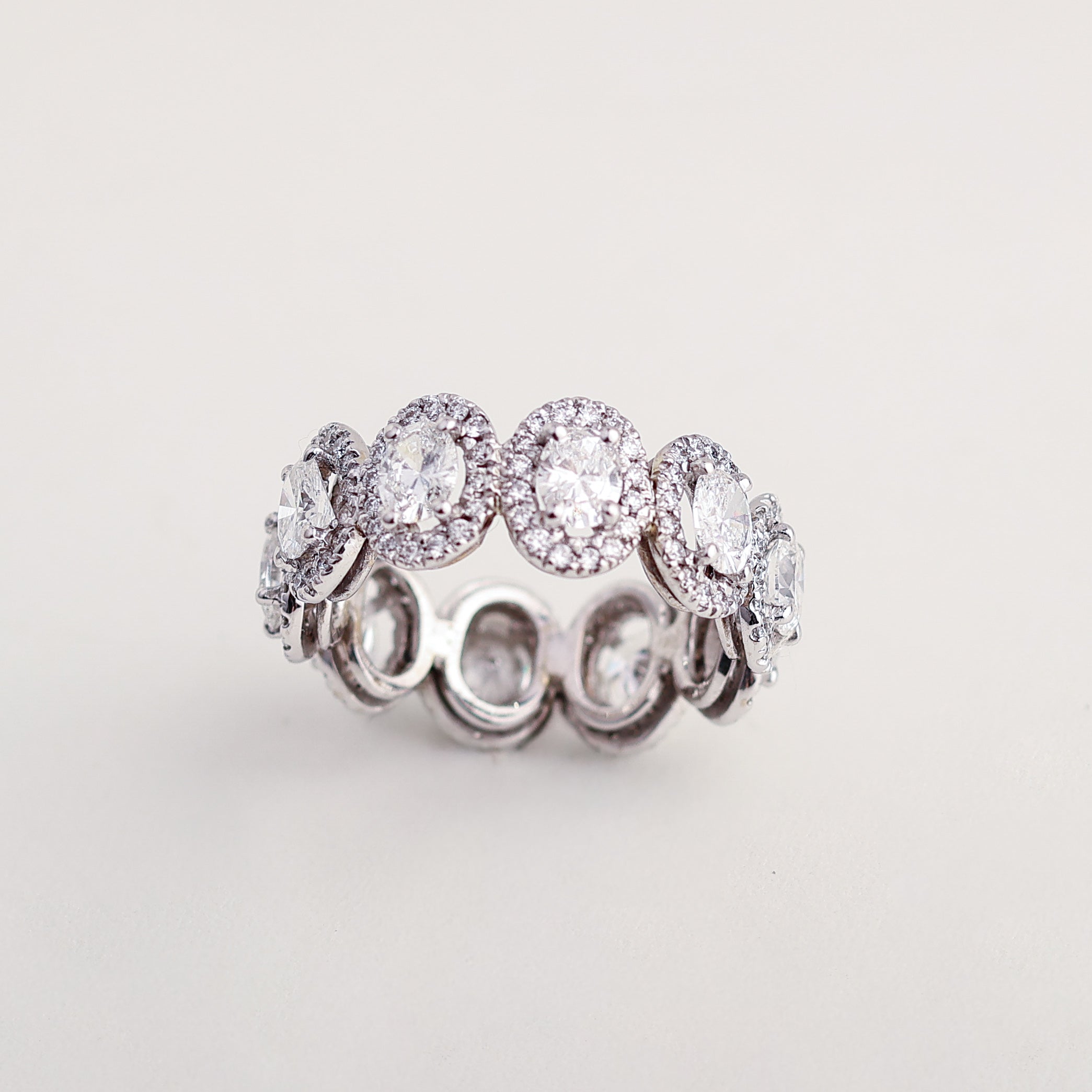 Octavia Ring